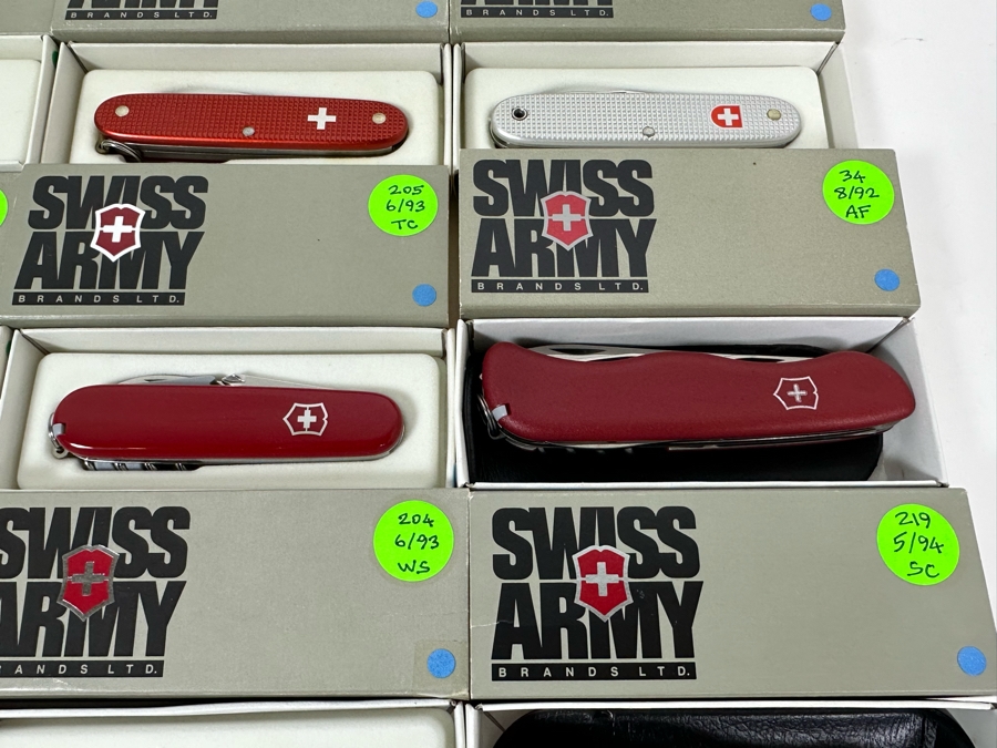 (9) Swiss Army Knives With Original Boxes - See Details For Types Of Knives [Photo 5]