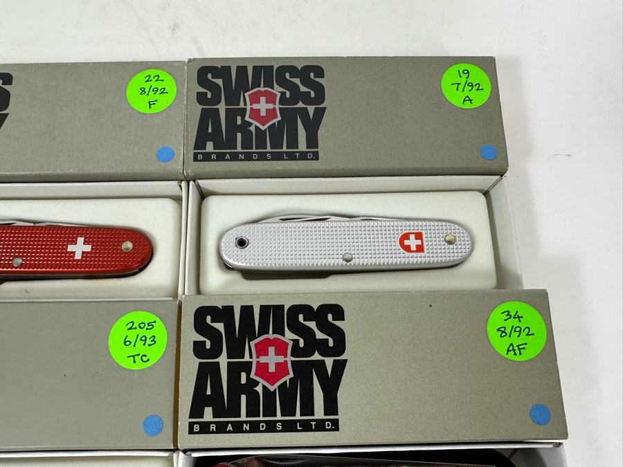 (9) Swiss Army Knives With Original Boxes - See Details For Types Of Knives [Photo 4]