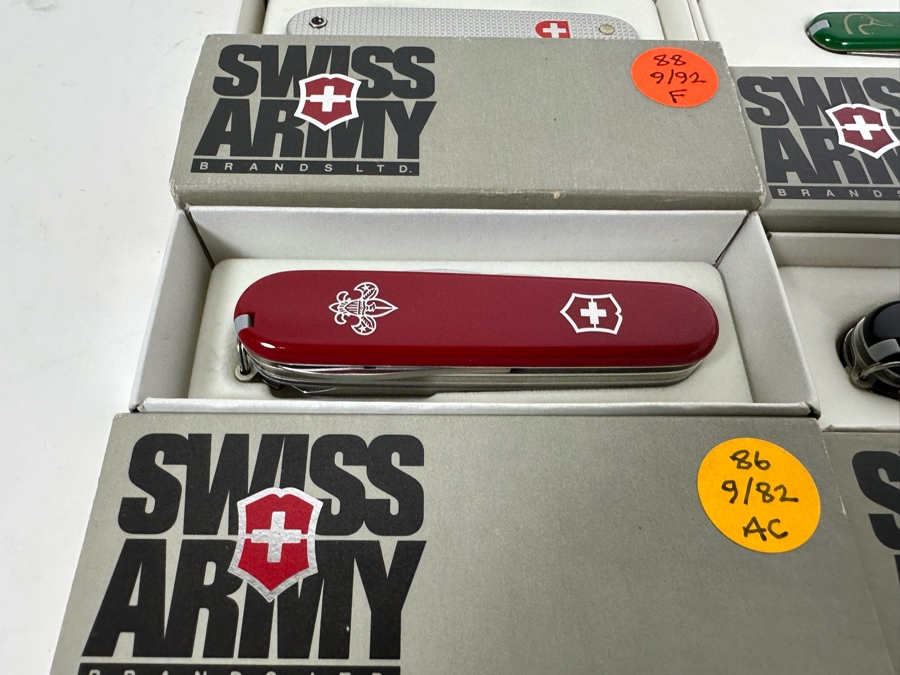 (9) Swiss Army Knives With Original Boxes - See Details For Types Of Knives [Photo 10]