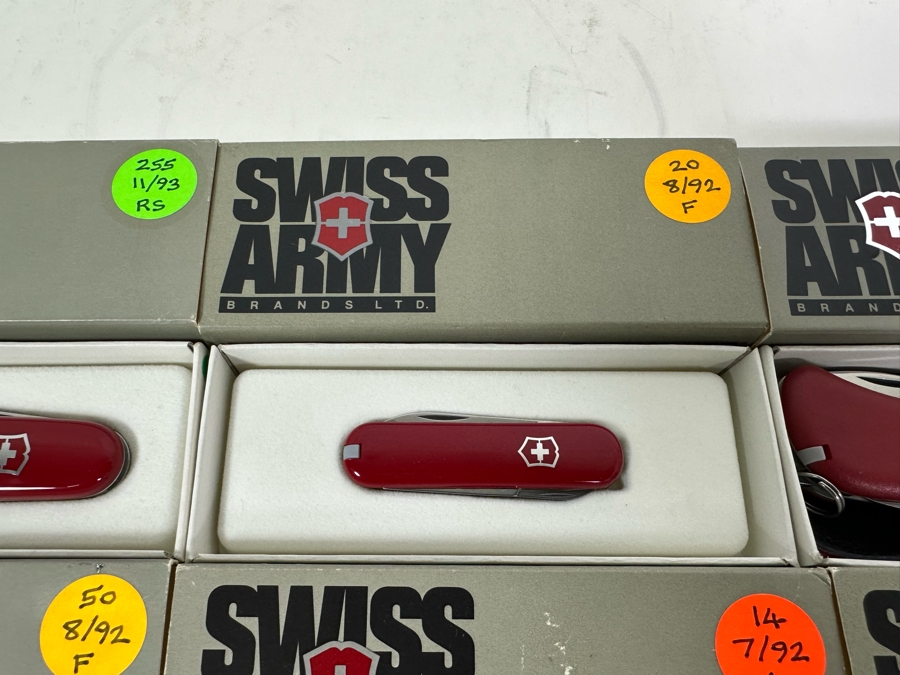 (9) Swiss Army Knives With Original Boxes - See Details For Types Of Knives [Photo 9]