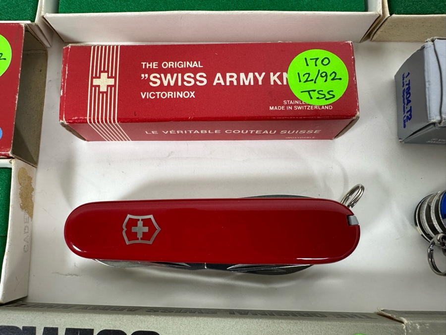 (9) Swiss Army Knives With Original Boxes - See Details For Types Of Knives [Photo 8]