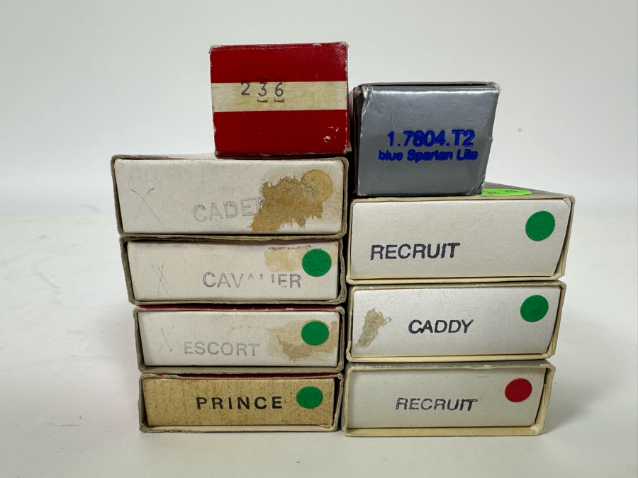 (9) Swiss Army Knives With Original Boxes - See Details For Types Of Knives [Photo 13]