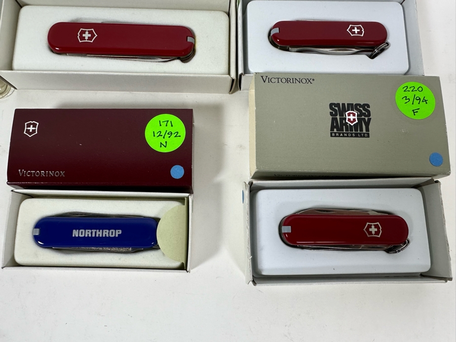 (8) Swiss Army Knives With Original Boxes / Packaging - See Details For Types Of Knives [Photo 7]
