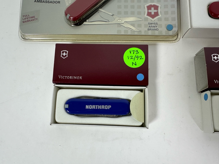 (8) Swiss Army Knives With Original Boxes / Packaging - See Details For Types Of Knives [Photo 8]