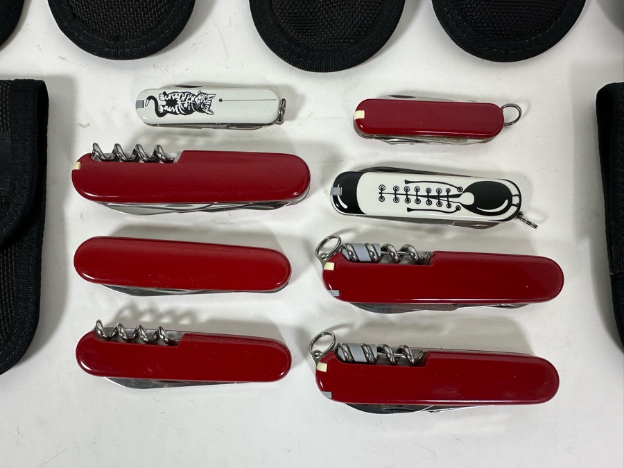 (8) Swiss Army Knives With (7) Swiss Army Knife Belt Pouches [Photo 5]