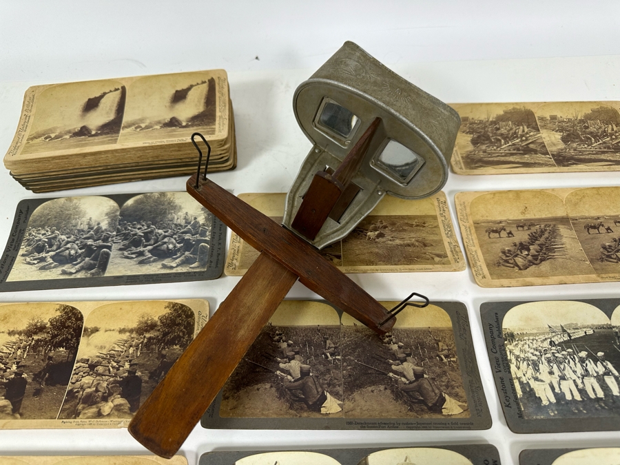 Antique Underwood & Underwood Stereoscope With 40 Antique Stereoviews Including Soldiers At War [Photo 5]