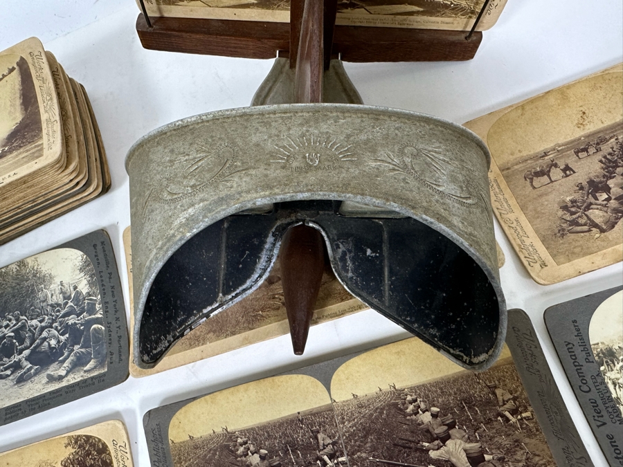 Antique Underwood & Underwood Stereoscope With 40 Antique Stereoviews Including Soldiers At War [Photo 8]