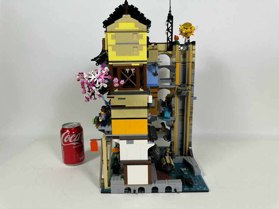 LEGO The Ninjago Movie Ninjago City Set 70620 With The Original Instruction Booklets Already Assembled/Not Glued 10W X 10D X 20H [Photo 12]