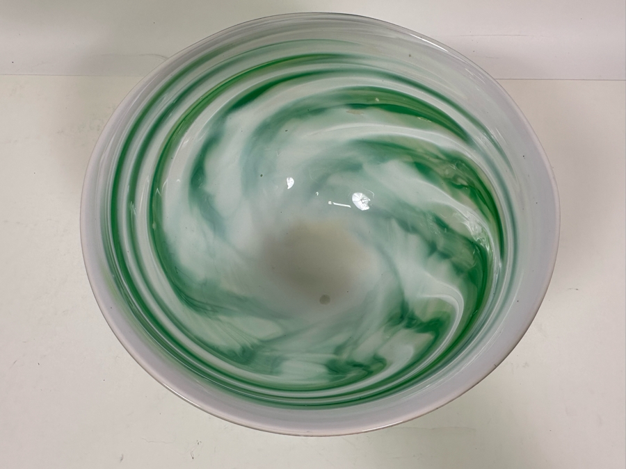 Signed Patricia Yockey Art Glass Bowl 9.5W X 5H [Photo 4]