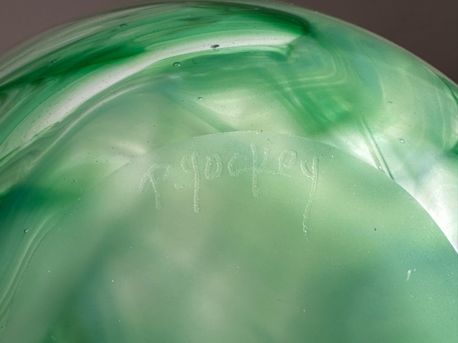 Signed Patricia Yockey Art Glass Bowl 9.5W X 5H [Photo 8]