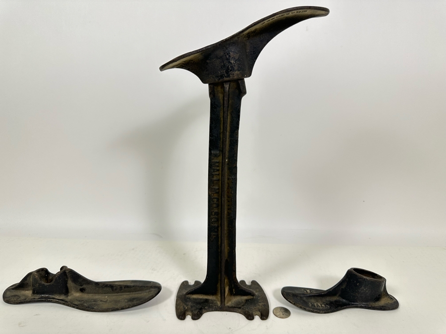 Antique Cast Iron Cobblers Shoe Stand B. Mall. M. Co. So. Mil And Three Shoe Forms (Two Fit Stand) 16H [Photo 3]