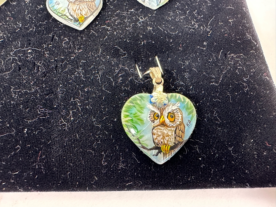 (10) Signed Hand Painted Mother Of Pearl Animal Pendants With Owls, Tiger, Cat, Koala Bear And More [Photo 5]