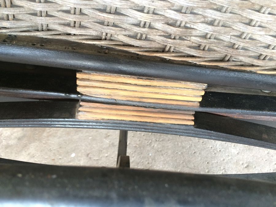 Governess Buggy with Complete Harness [Photo 6]