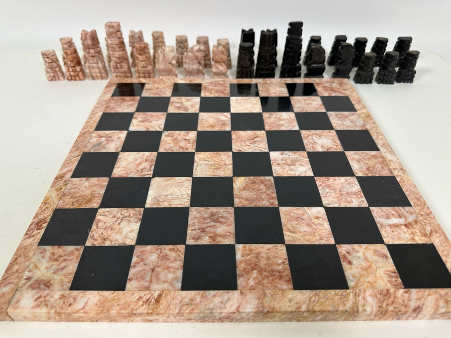 Marble Chess Board 14 X 14 Complete With 32 Carved Marble Chess Pieces [Photo 4]