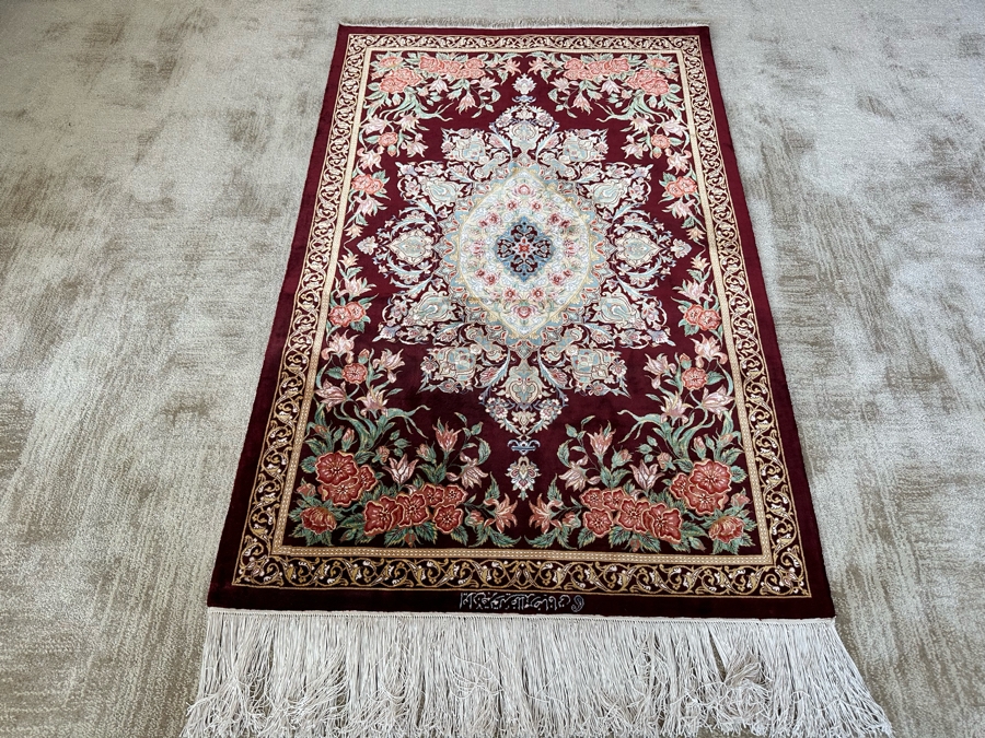 Vintage Finely Hand Knotted SIGNED Silk Persian Area Rug 31 X 49 [Photo 3]
