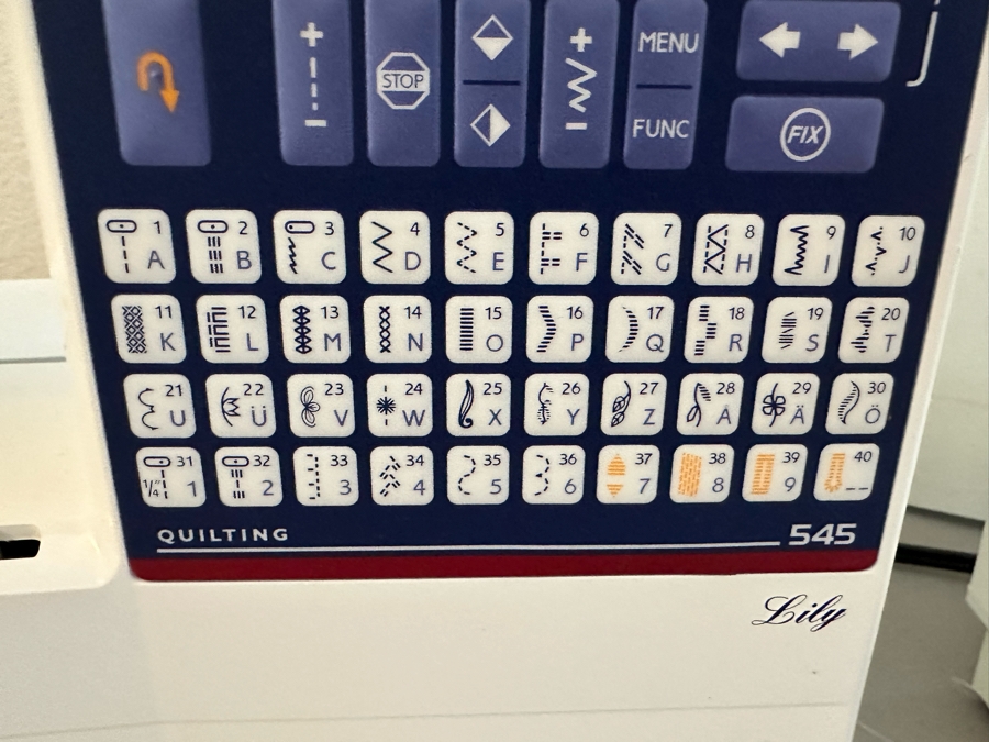 Husqvarna VIKING Quilting 545 Lily Sewing Machine [Photo 8]