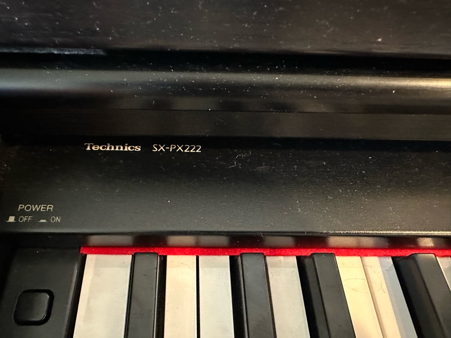 Technics SX-PX222 Digital Piano Black 53.5W X 19D X 32H With Bench [Photo 9]