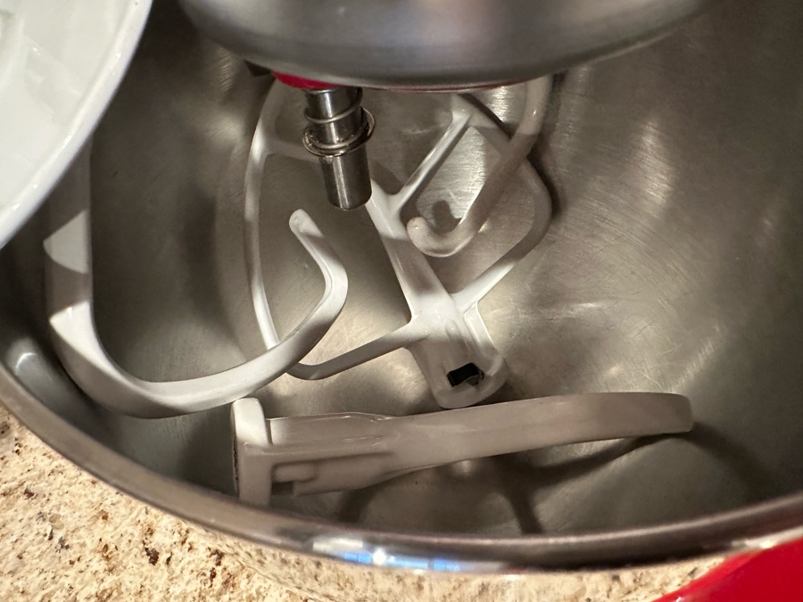 KitchenAid Artisan Series Mixer With Attachments [Photo 8]