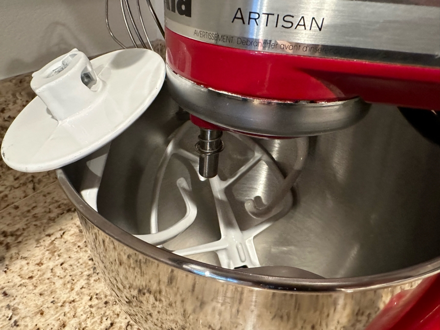 KitchenAid Artisan Series Mixer With Attachments [Photo 7]