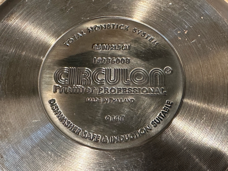 Set Of Circulon Premier Professional Pots & Pans With Lids 10 Piece Set [Photo 9]