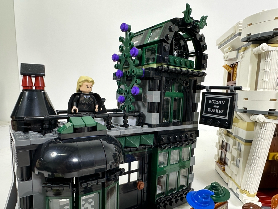 LEGO 10217 Harry Potter Diagon Alley With The Original Instruction