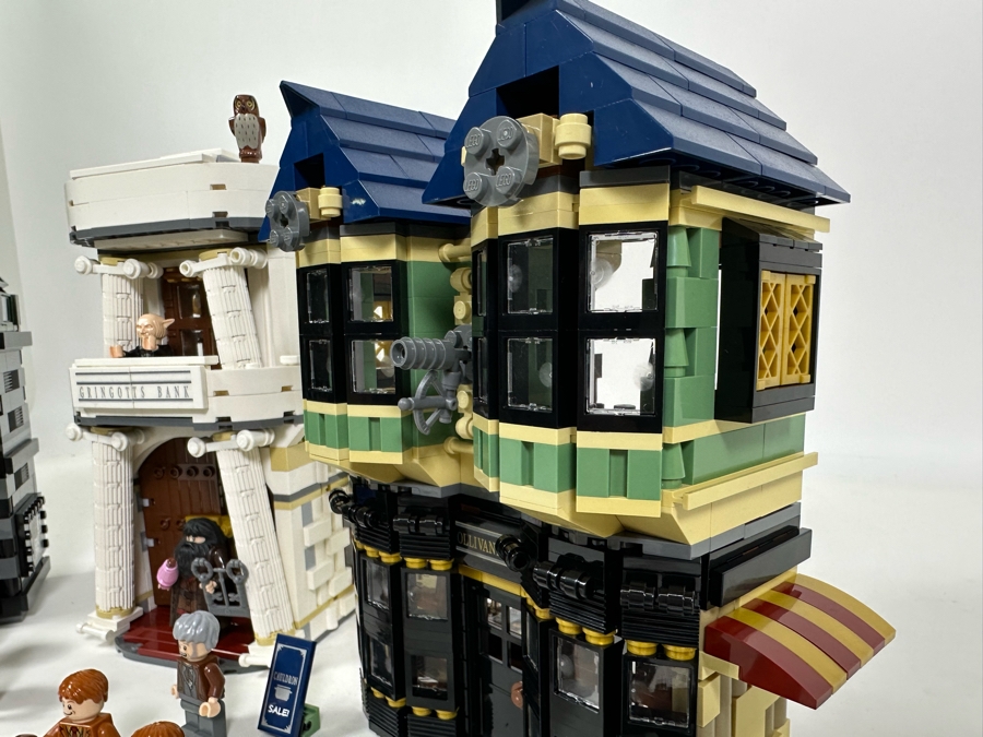 LEGO 10217 Harry Potter Diagon Alley With The Original Instruction