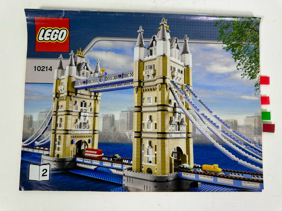 LEGO 10214 Creator Tower Bridge With The Original Instruction Booklets Already Assembled/Not Glued 40W X 11D X 18H [Photo 11]