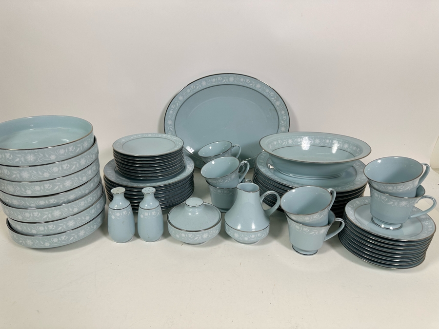 Noritake China Set Love Song Pattern 8002 W81 Japan Light Blue [Photo 3]