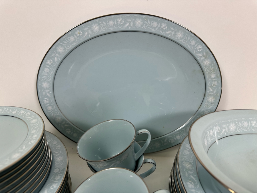Noritake China Set Love Song Pattern 8002 W81 Japan Light Blue [Photo 9]
