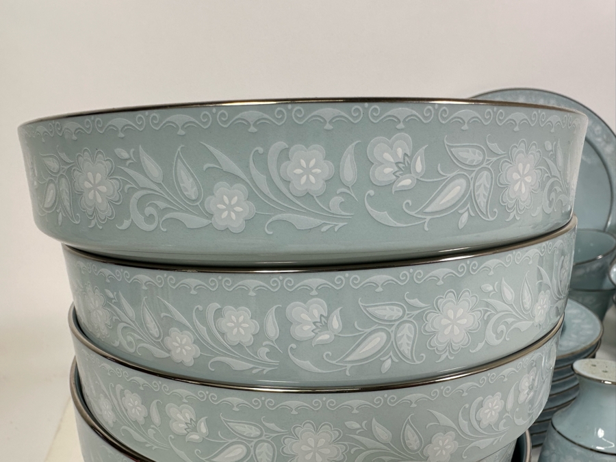 Noritake China Set Love Song Pattern 8002 W81 Japan Light Blue [Photo 4]