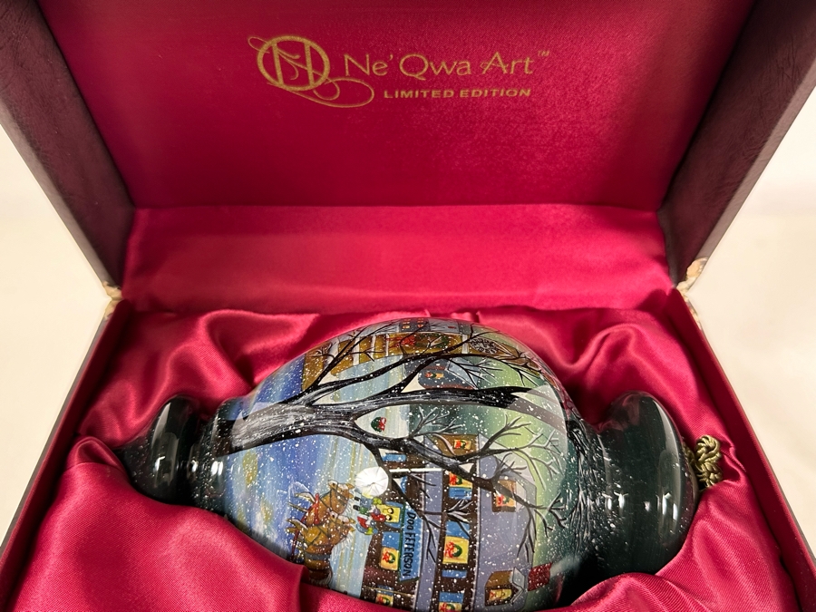 Limited Edition Reverse Painted Glass Ornament By Ne'Qwa Art With Box And Display Stand [Photo 12]