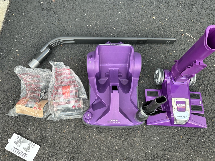Shark Rotator Vacuum Model NV682Q With Accessories - See Photos [Photo 8]