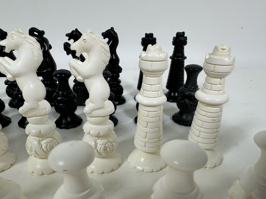 Vintage Carved Meerschaum Chess Pieces [Photo 6]