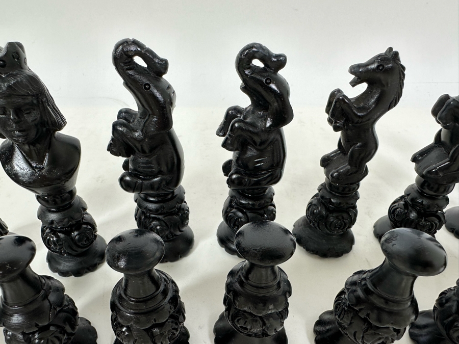 Vintage Carved Meerschaum Chess Pieces [Photo 9]