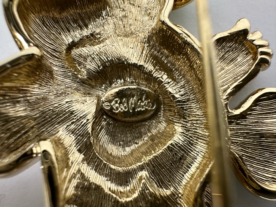 Collection Of Eight Bob Mackie Pins Brooches [Photo 12]