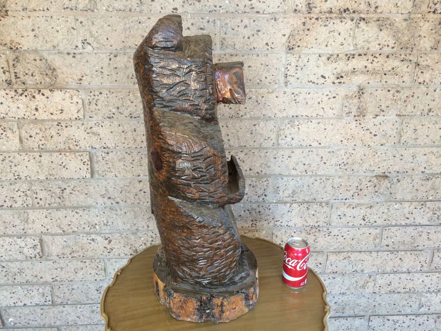 Carved Wooden Bear with Sign [Photo 10]