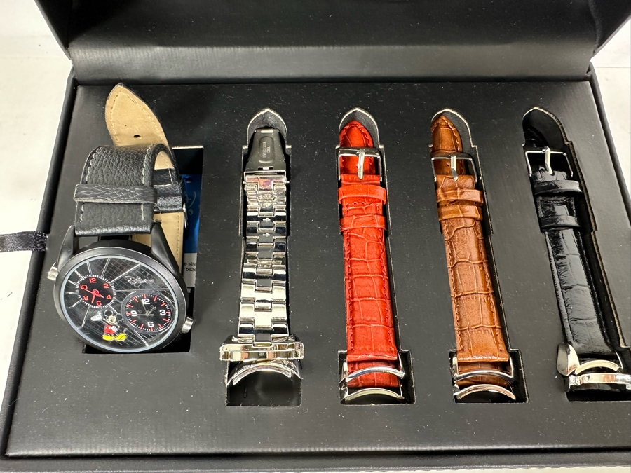 Limited Edition Disney Mickey Mouse Watch With Replacement Bands And Original Box [Photo 8]