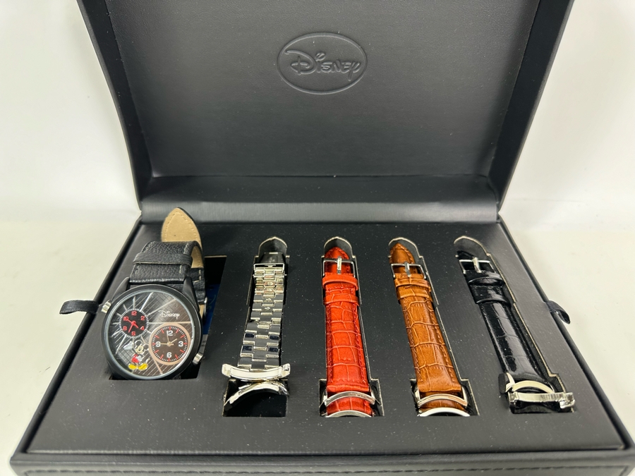 Limited Edition Disney Mickey Mouse Watch With Replacement Bands And Original Box [Photo 4]