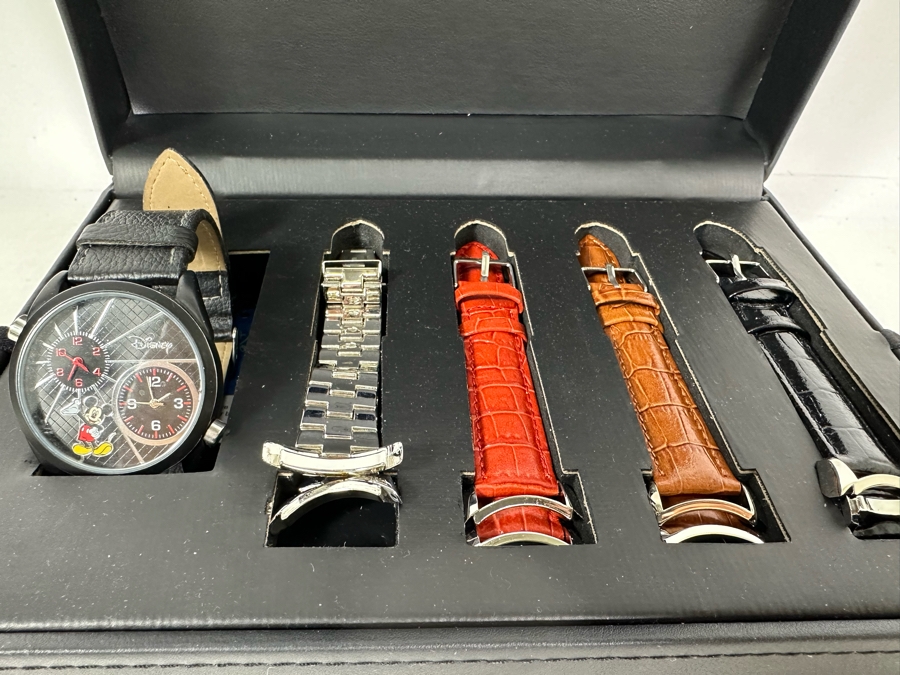 Limited Edition Disney Mickey Mouse Watch With Replacement Bands And Original Box [Photo 5]