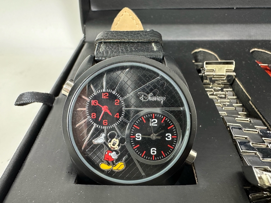 Limited Edition Disney Mickey Mouse Watch With Replacement Bands And Original Box [Photo 6]