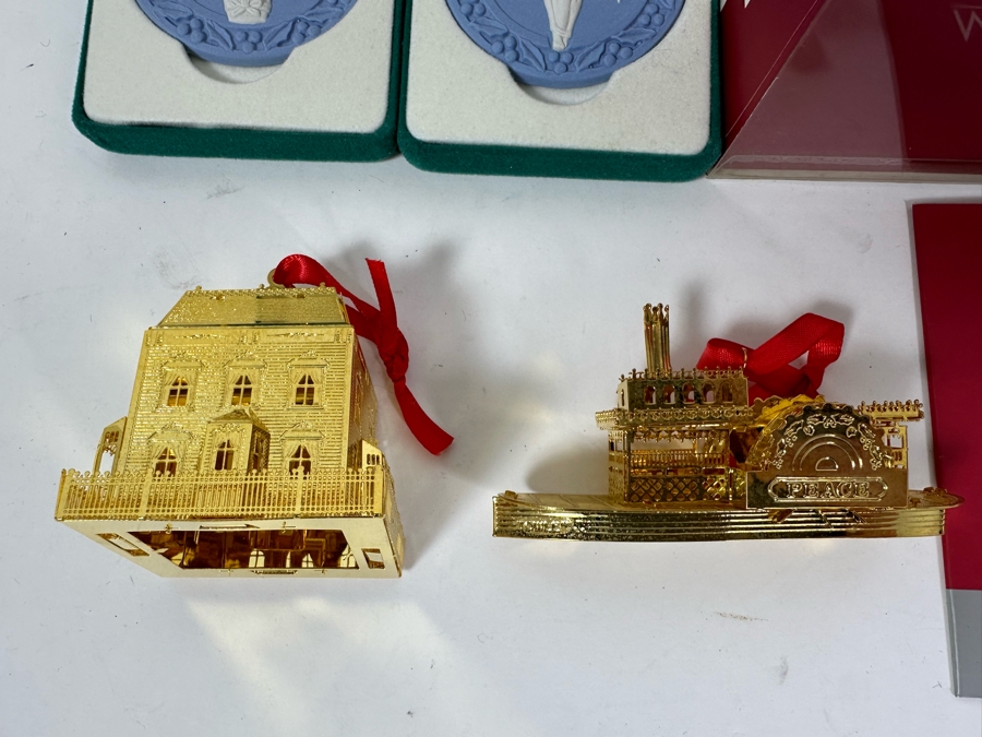 Christmas Ornament Lot Includes Waterford Marquis 3-Piece Nativity Scene, Wedgwood, Lenox & Towle [Photo 6]