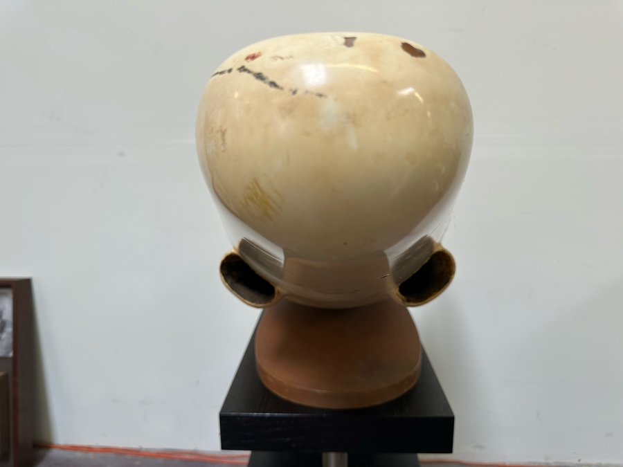 Large Prototype Model Of Northrop M2-F2 Heavyweight Lifting Body Experimental Aircraft Plane Featured In Opening Credits Of The 1970s TV Series The Six Million Dollar Man 41L X 17.5W X 16H [Photo 12]