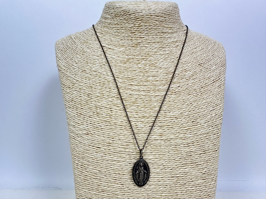 Sterling Silver Saint Virgin Mary Pendant With Sterling Silver 20' Necklace 6.2g [Photo 7]