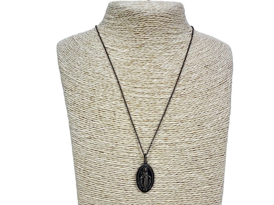 Sterling Silver Saint Virgin Mary Pendant With Sterling Silver 20' Necklace 6.2g [Photo 3]