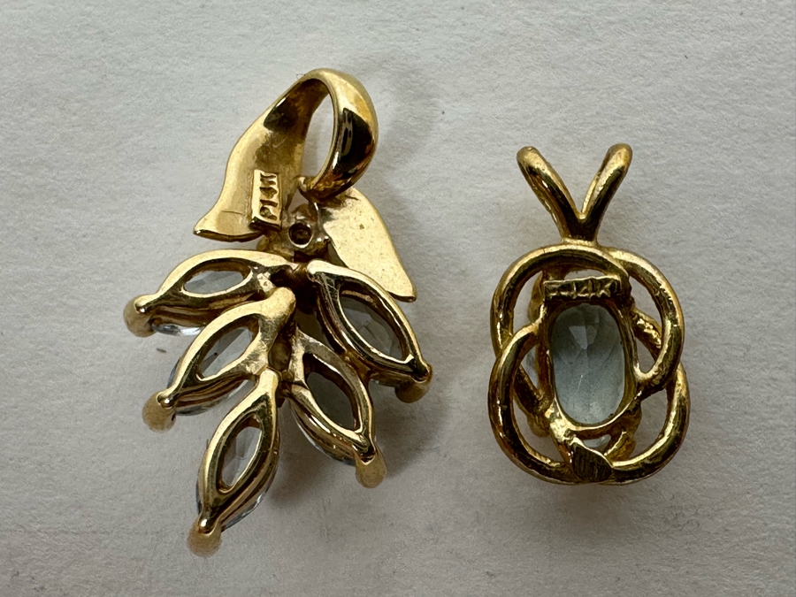 Pair Of 14K Gold Pendants With Light Blue Stones 2.2g [Photo 8]