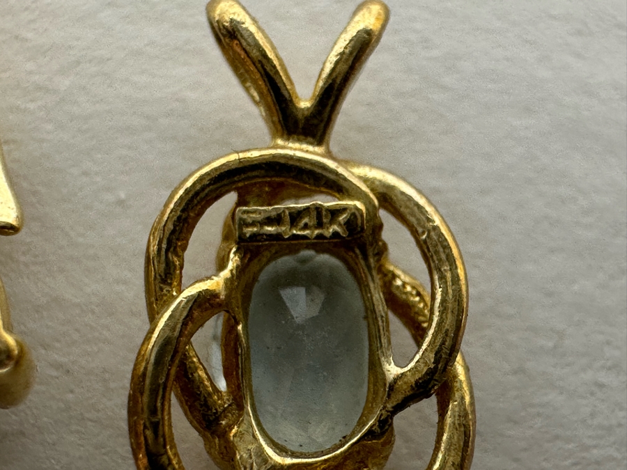 Pair Of 14K Gold Pendants With Light Blue Stones 2.2g [Photo 9]