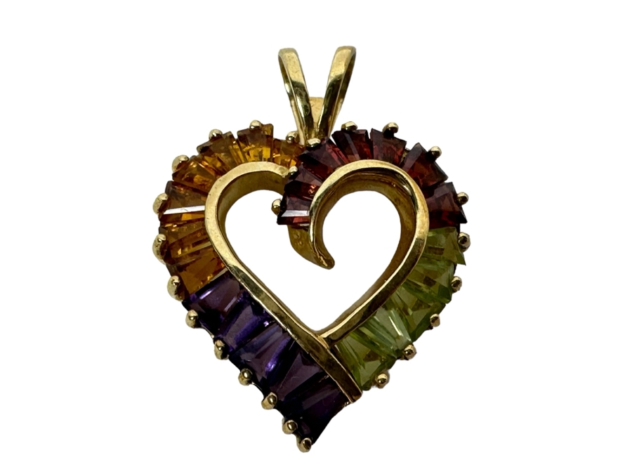 Just Added - 10K Gold Heart Pendant With Stones 3.3g [Photo 2]