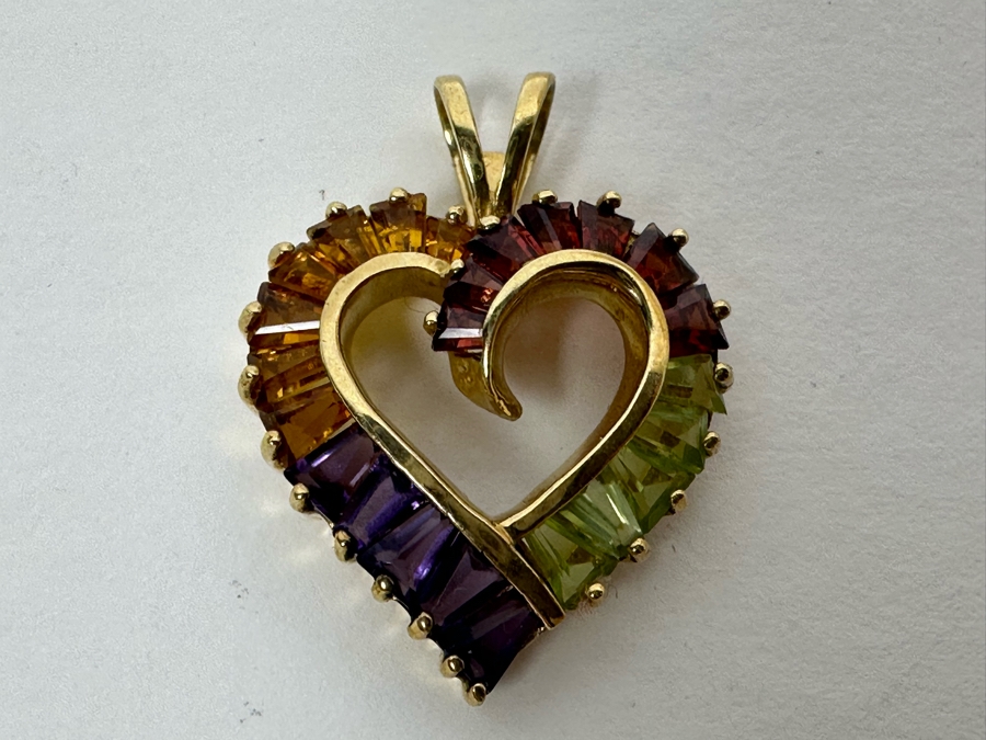Just Added - 10K Gold Heart Pendant With Stones 3.3g [Photo 5]