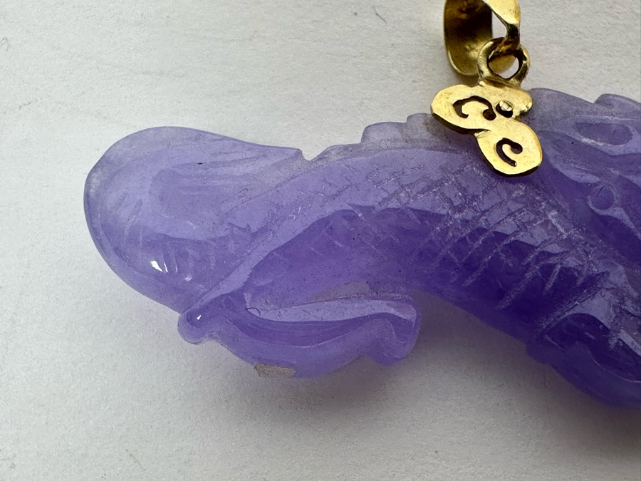 14K Gold Carved Lavender Jade Dragon Pendant 5.3g [Photo 6]