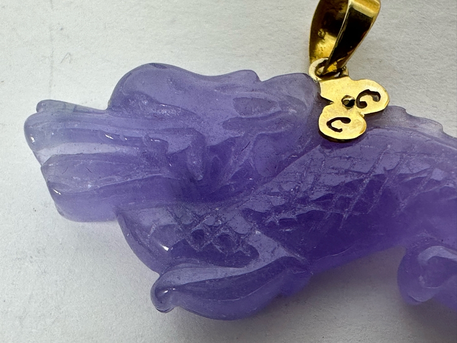 14K Gold Carved Lavender Jade Dragon Pendant 5.3g [Photo 10]